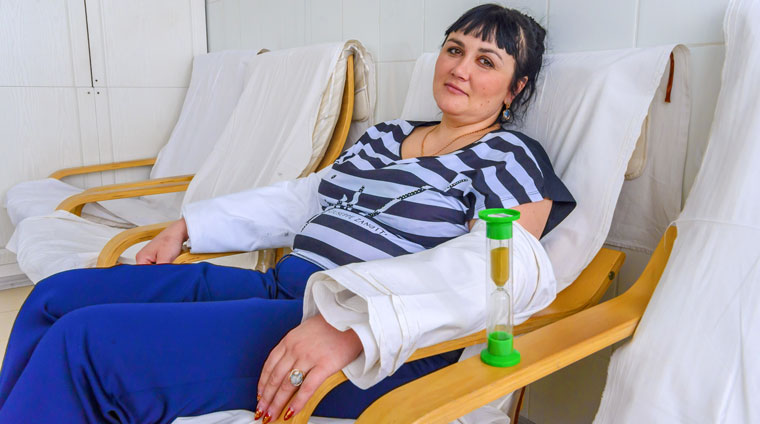 Процедура грязелечения в санатории Виктория Кисловодска