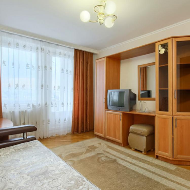 Гостиная в 2 местном 2 комнатном номере санатория Виктория в Кисловодске